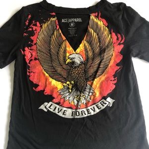 live forever black eagle T-shirt with open neck
